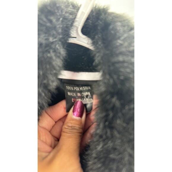 Cejon Accessories Inc. Black Faux Fur Vest Size L western cabin Colorado chic - Picture 4 of 8